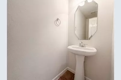 2646 Skyview Trace Court, Houston, TX 77047 - Photo 7