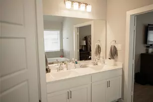 22126 Oakland Meadows Ln, New Caney, TX 77357 - Photo 5