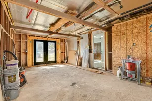 640 Whitten St, Clute, TX 77531 - Photo 17