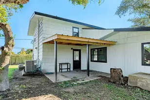 640 Whitten St, Clute, TX 77531 - Photo 19