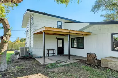 640 Whitten Street, Clute, TX 77531 - Photo 19