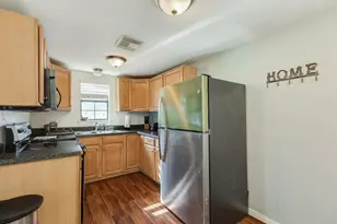 640 Whitten St, Clute, TX 77531 - Photo 25