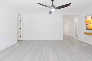 21510 Spring Creek Cir E, Humble, TX 77338 - Photo 11