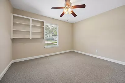 10302 Willowisp Drive, Houston, TX 77035 - Photo 9