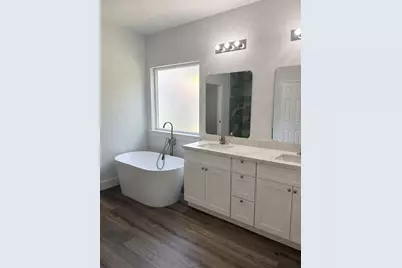 4323 Oxford Street, Houston, TX 77022 - Photo 19