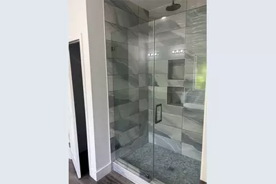 4323 Oxford Street, Houston, TX 77022 - Photo 17