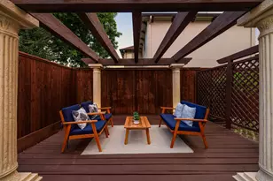 4900 Cedar St, Bellaire, TX 77401 - Photo 33