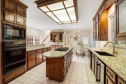 4900 Cedar Street, Bellaire, TX 77401 - Photo 13