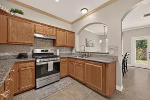 11934 Paseo Arboles Ave, Houston, TX 77076 - Photo 9
