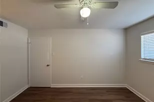 1141 N Durham Dr, Houston, TX 77008 - Photo 11