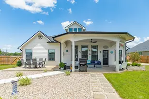 1503 Lakeland Cir, Rosharon, TX 77583 - Photo 3