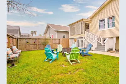 819 Broadway Street, Galveston, TX 77550 - Photo 33