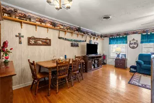 1904 Amy Dr, Baytown, TX 77520 - Photo 7