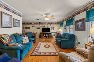 1904 Amy Dr, Baytown, TX 77520 - Photo 3