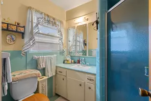 1904 Amy Dr, Baytown, TX 77520 - Photo 15