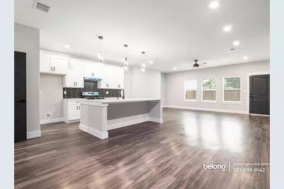8119 Venus Street #B, Houston, TX 77088 - Photo 13