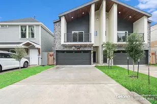 8119 Venus St, Houston, TX 77088 - Photo 1