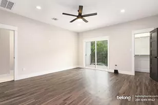 8119 Venus St, Houston, TX 77088 - Photo 9