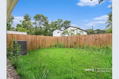 8119 Venus Street #B, Houston, TX 77088 - Photo 5