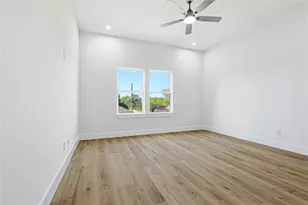 5921 Eastland St, Houston, TX 77028 - Photo 11