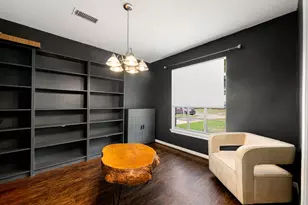 6019 Cartagena St, Houston, TX 77035 - Photo 11