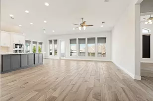 12314 Ft Travis, San Antonio, TX 78245 - Photo 5