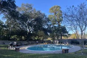 44 Bayou Pointe Dr, Houston, TX 77063 - Photo 39