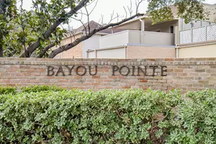 44 Bayou Pointe Dr, Houston, TX 77063 - Photo 3