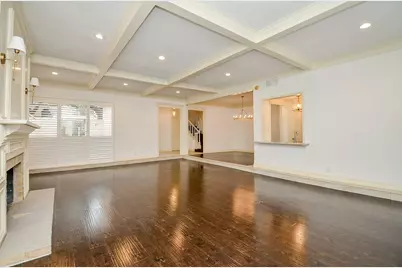 44 Bayou Pointe Drive, Houston, TX 77063 - Photo 13