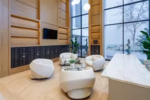 1701 Hermann Dr, Houston, TX 77004 - Photo 27