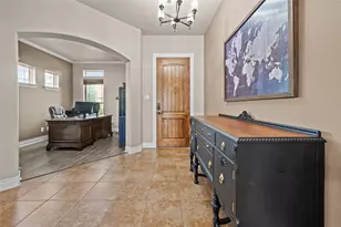 12411 Emerald Ln, Mont Belvieu, TX 77523 - Photo 5