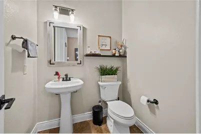 12411 Emerald Lane, Mont Belvieu, TX 77535 - Photo 7