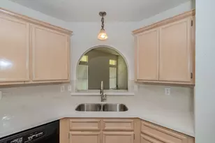 7875 Joyce Ln, Beaumont, TX 77713 - Photo 7