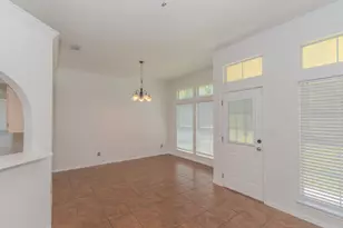 7875 Joyce Ln, Beaumont, TX 77713 - Photo 9