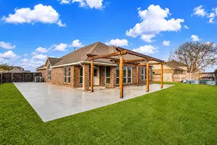 3322 Boomer Blvd, Mont Belvieu, TX 77523 - Photo 3