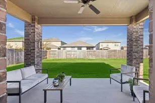 2933 Shimmer Edge Dr, Katy, TX 77493 - Photo 27