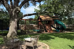 707 S McCarty Ave, Eagle Lake, TX 77434 - Photo 25