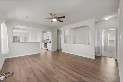 14091 Chinook Drive, Conroe, TX 77384 - Photo 7