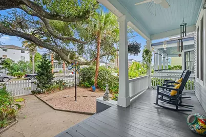 2211 Bernardo De Galvez Avenue, Galveston, TX 77550 - Photo 9