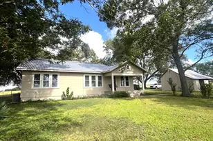 1137 Stokes Rd, New Ulm, TX 78950 - Photo 5