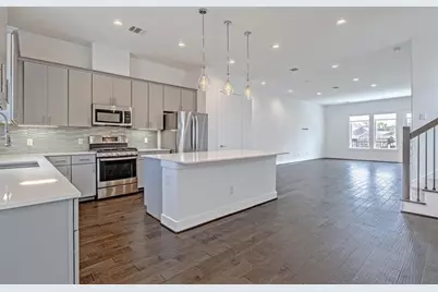 449 W 25th Street #C, Houston, TX 77008 - Photo 9