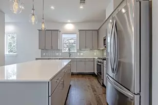 449 W 25th St, Houston, TX 77008 - Photo 7