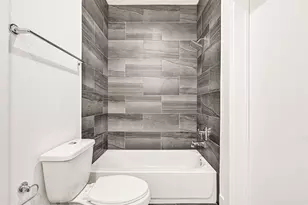 449 W 25th St, Houston, TX 77008 - Photo 5