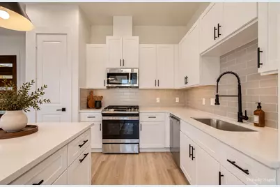 4425 Providence Street, Houston, TX 77020 - Photo 7