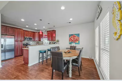 4126 Grayson, Galveston, TX 77554 - Photo 11