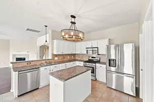 18810 Lantern Cove Ln, Tomball, TX 77375 - Photo 11