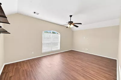 18810 Lantern Cove Lane, Tomball, TX 77375 - Photo 17