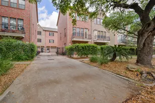 2904 Chenevert St, Houston, TX 77004 - Photo 1