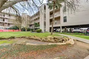 401 Lakeside Ln, Houston, TX 77058 - Photo 43