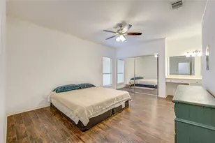 401 Lakeside Ln, Houston, TX 77058 - Photo 7